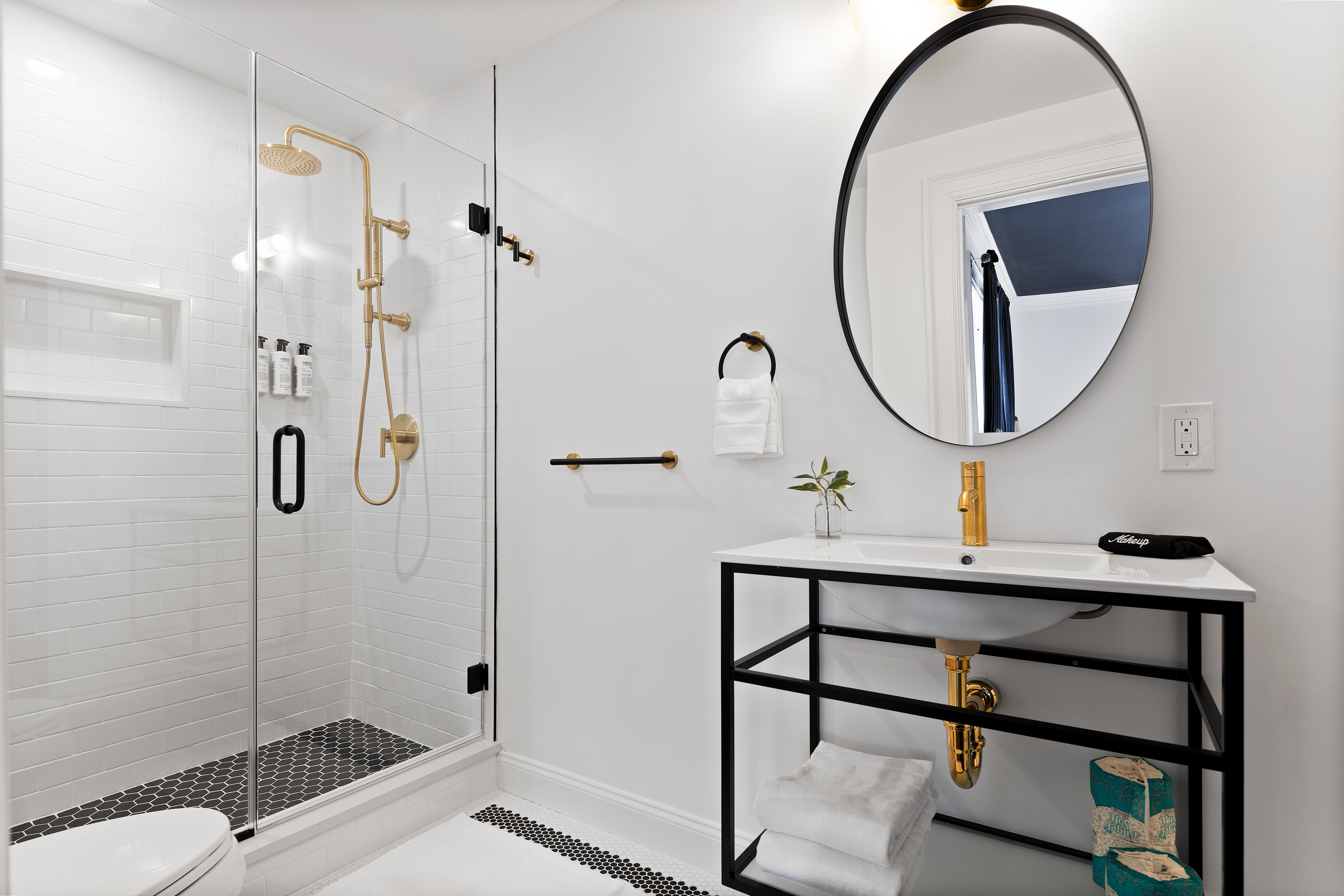 Luxury bathroom design in The Coach House